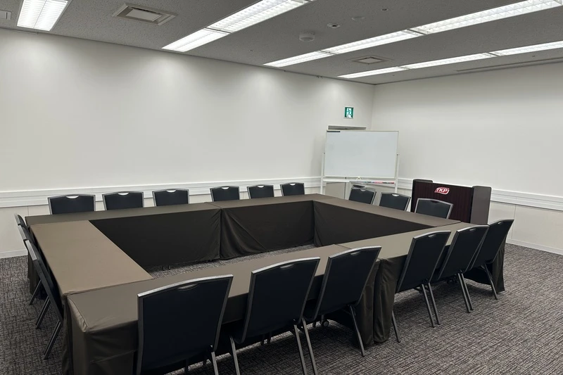TKPエルガーラホール 会議室3