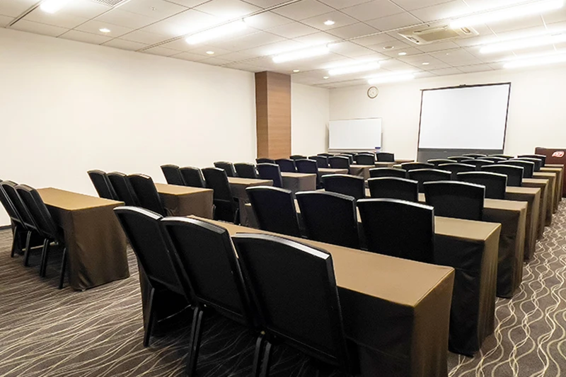 TKPガーデンシティPREMIUM仙台西口 カンファレンスルーム5J