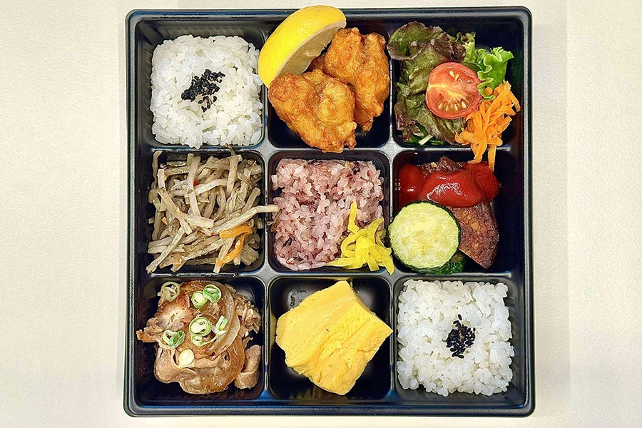 【高松】香川県産お肉弁当【A】利用期間(2025/10/7〜)