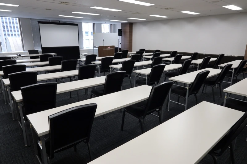 TKP新橋カンファレンスセンター カンファレンスルーム14B