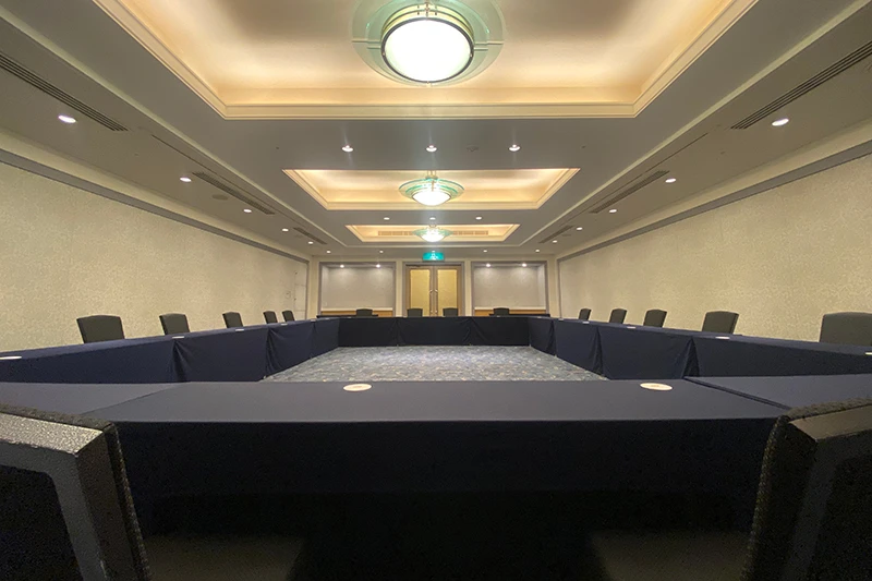 TKPガーデンシティ千葉 4F カノン