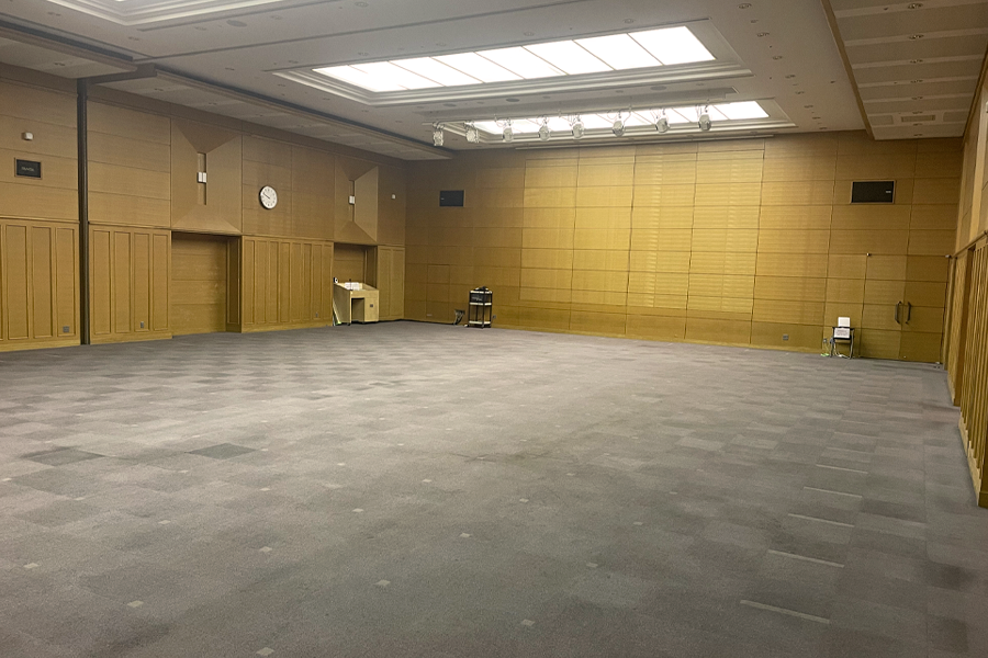 ホール（全面）