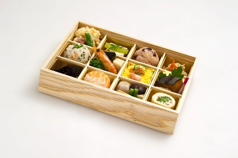 TKP特選弁当　千本桜　※お茶(ﾍﾟｯﾄﾎﾞﾄﾙ)付き