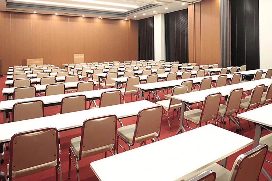 TKP神保町出版クラブホール・会議室 A+B