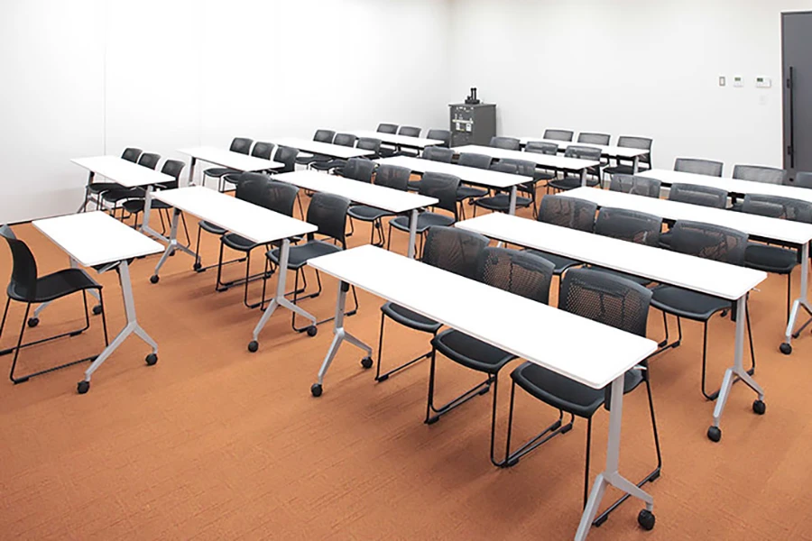 TKP神保町出版クラブホール・会議室 404