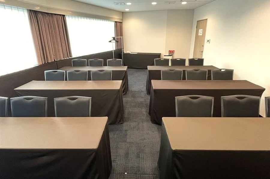 TKPガーデンシティ大阪梅田 ミーティングルーム10A