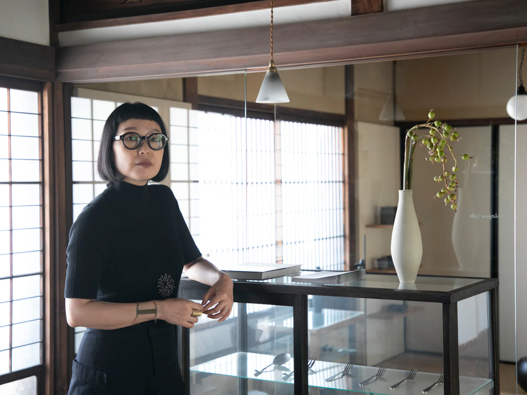 余白という“何もない”空間を意識することで
そこに佇む好きなものの美しさが際立ち、愛おしさが増す 〜 Analogue Life 岩越光恵さん 〜