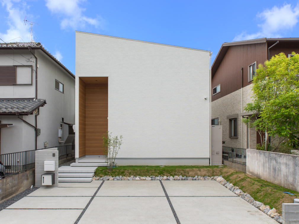 栗東市北中小路の家