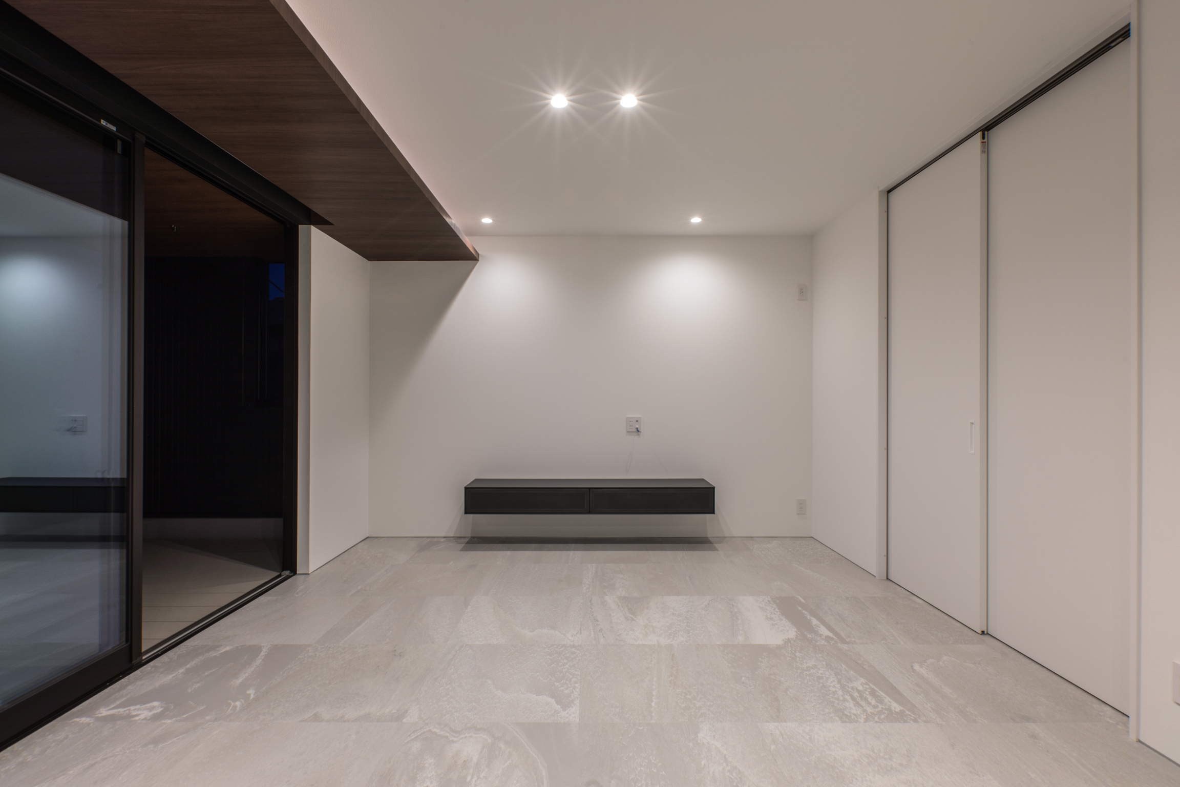 守山市千代町の家