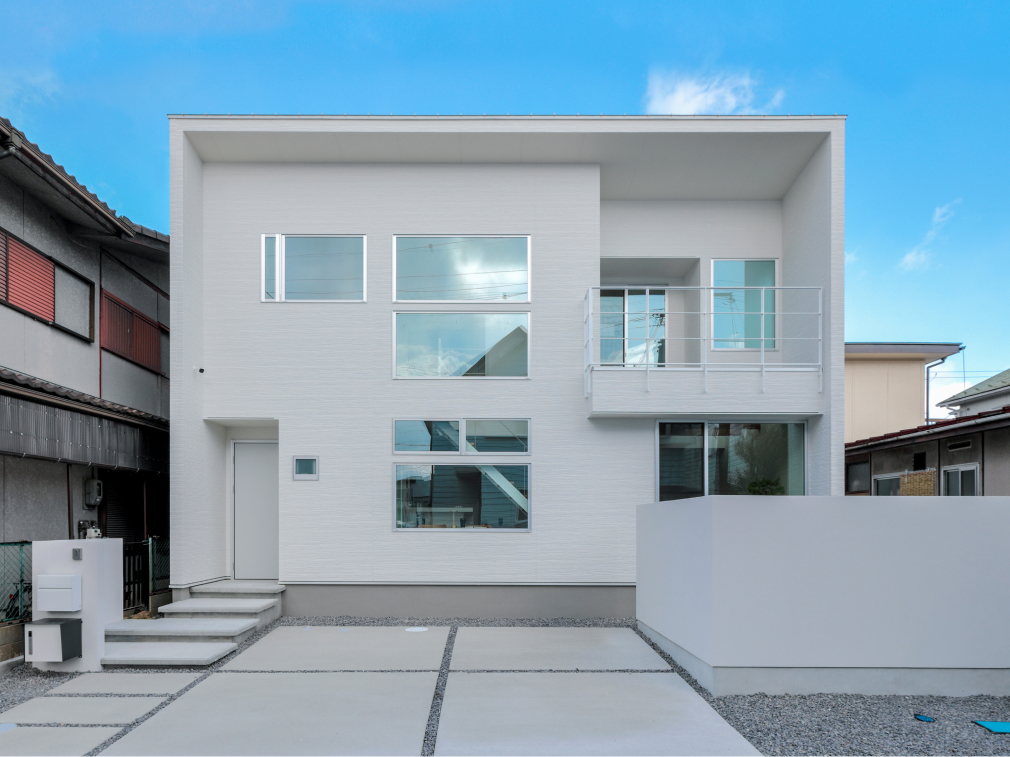 草津市野村5丁目の家