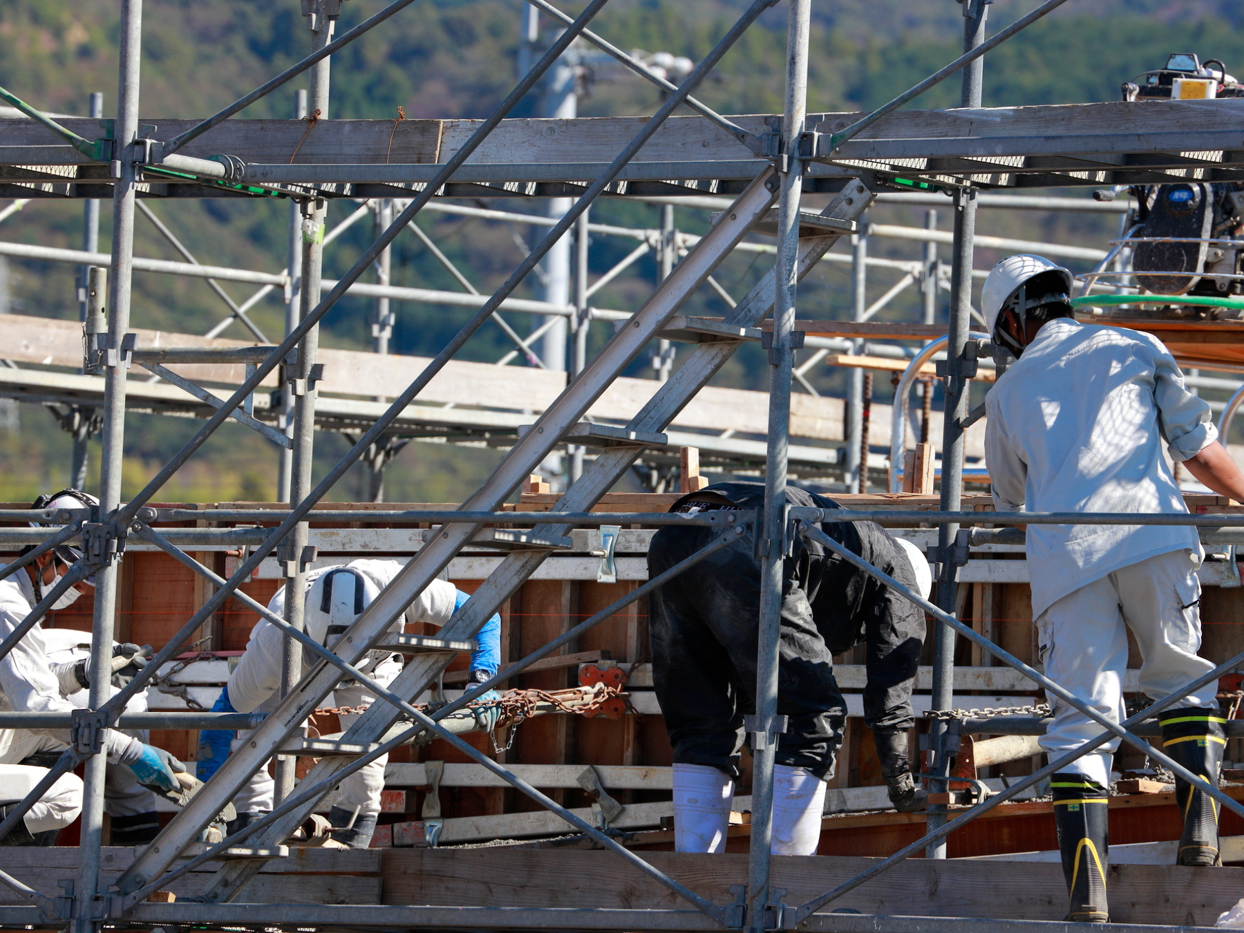 鉄骨の戸建ては高いだけ？6つの比較ポイントで木造との違いを解説
