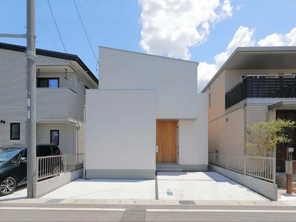 デザイン住宅とは?メリット・デメリットや外観・内装のデザイン事例を紹介