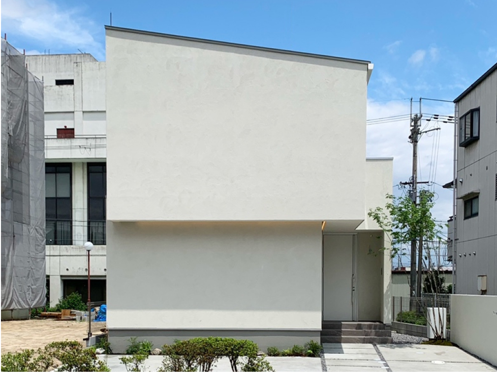 草津市大路二丁目の家