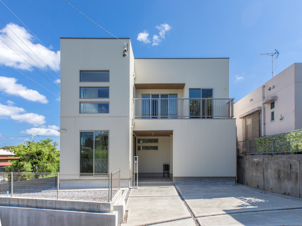 名護市大中の家