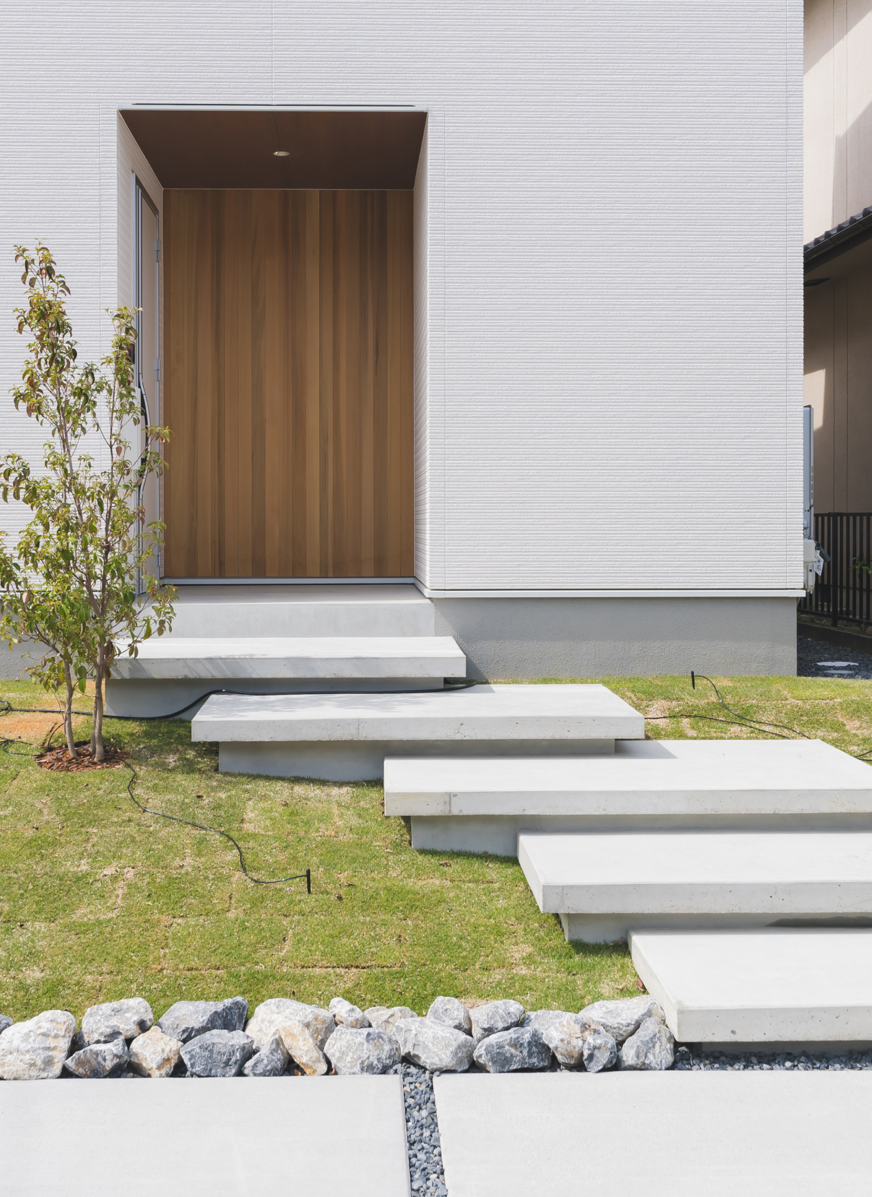 草津市野路町の家