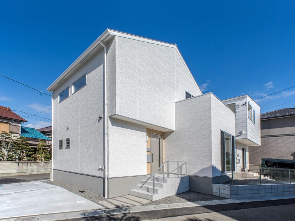 新築を購入して後悔...売りたい理由と高く売る解決策を紹介