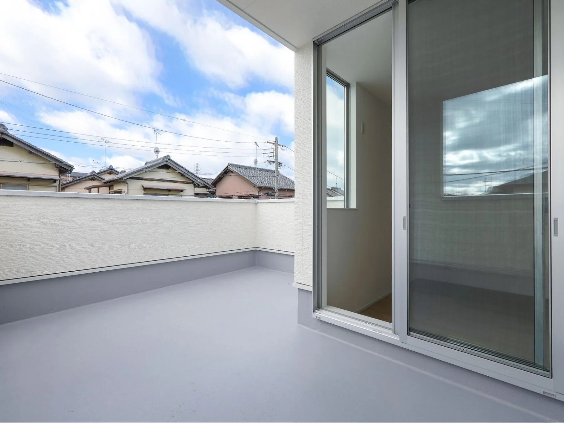 マンションから戸建てへの住み替えガイド!メリットや注意点・流れを解説