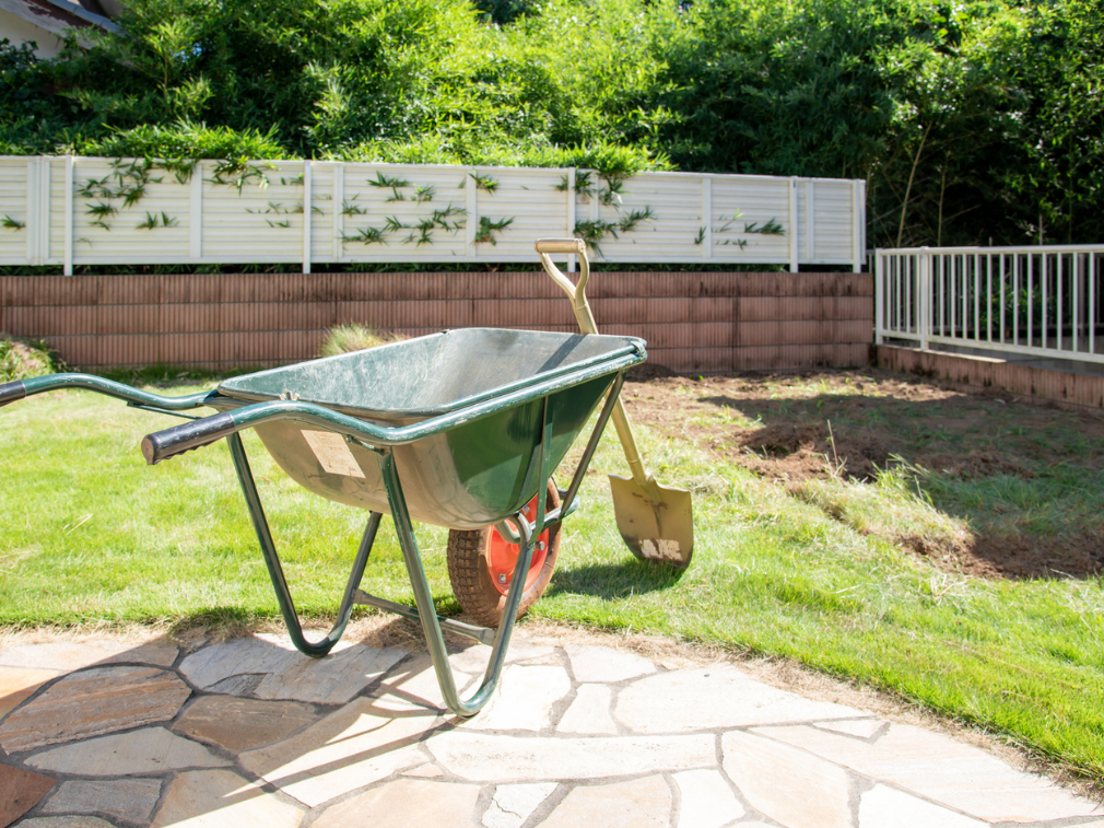 広い庭付き一戸建てで失敗しない！選び方の基準と管理のコツ3選