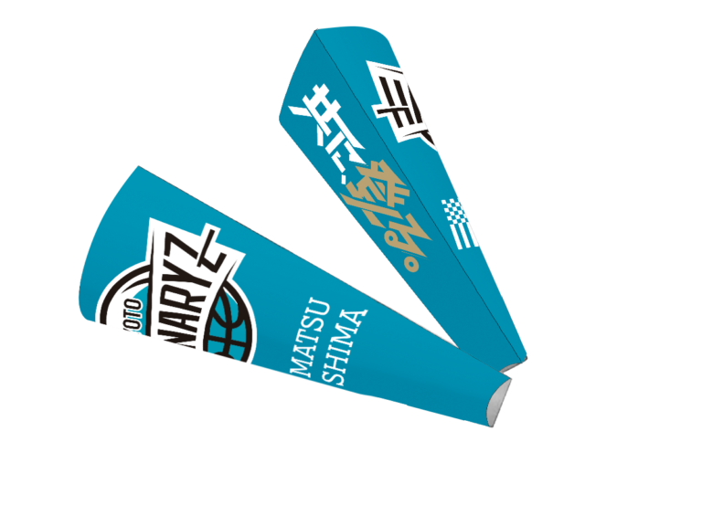 オリジナル紙製パチパチメガホン配布