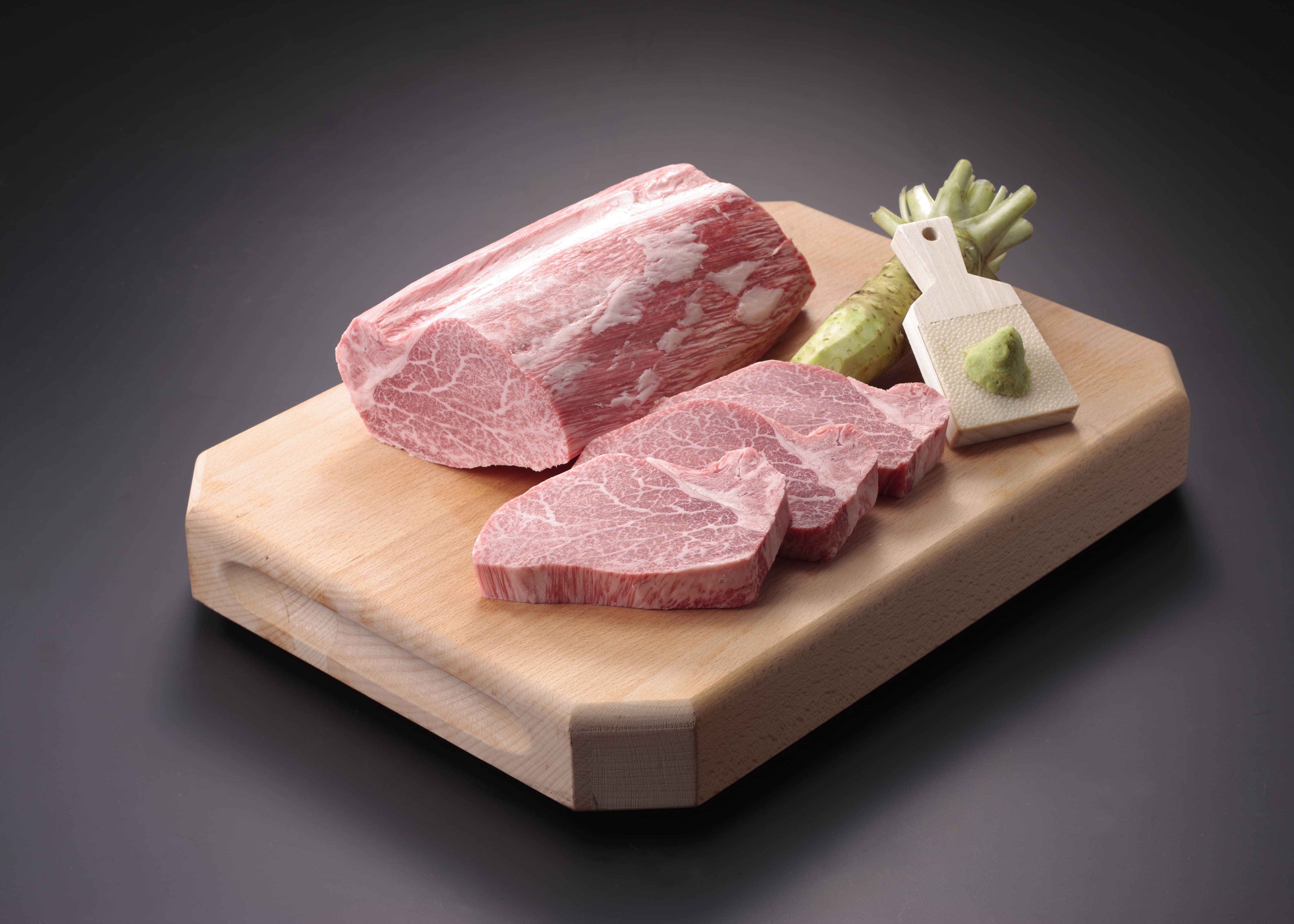 お肉が当たる！