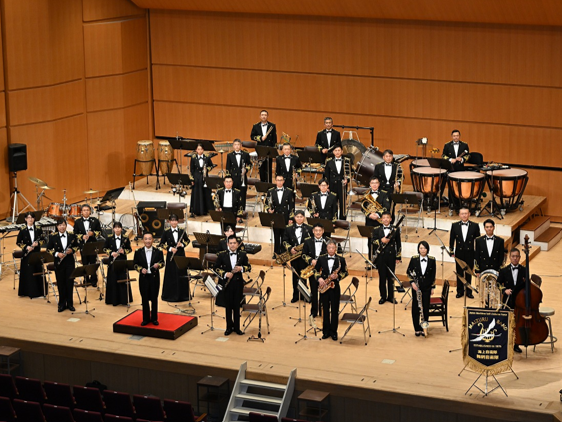 自衛隊音楽隊 演奏