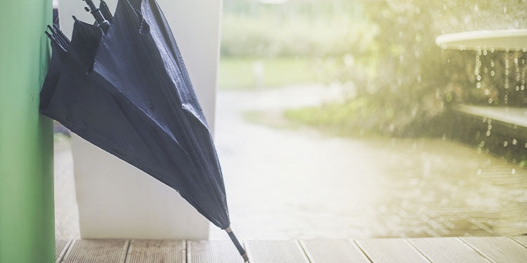 屋外の雨対策