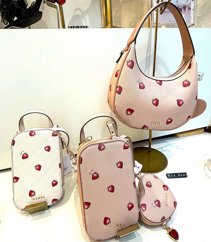 【Cherry＆Strawberry】2WAY ハーフムーンショルダーバッグ