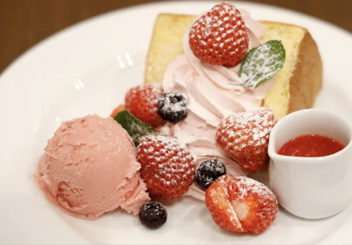 【心斎橋ミツヤ】あまおう尽くしのシフォンケーキ、今月までの期間限定!