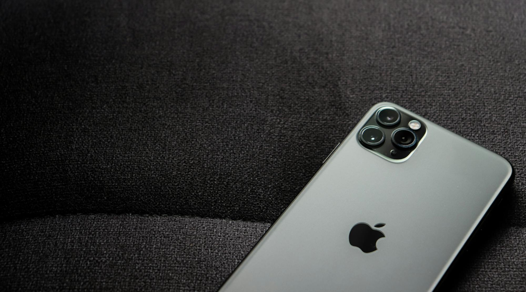 iPhoneのセキュリティロックアウトとは?文鎮状態にしないための原因と解除方法を徹底解説