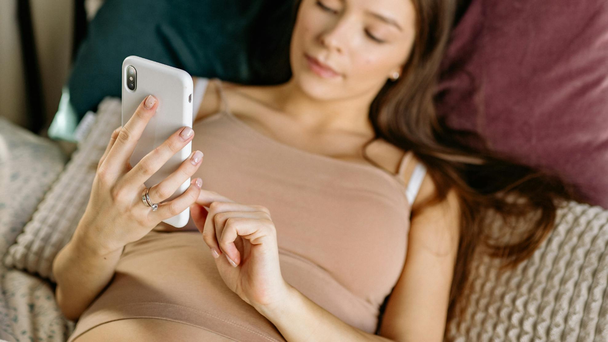 iPhoneで好きな曲をアラームにする方法とは？5つの設定方法で解説