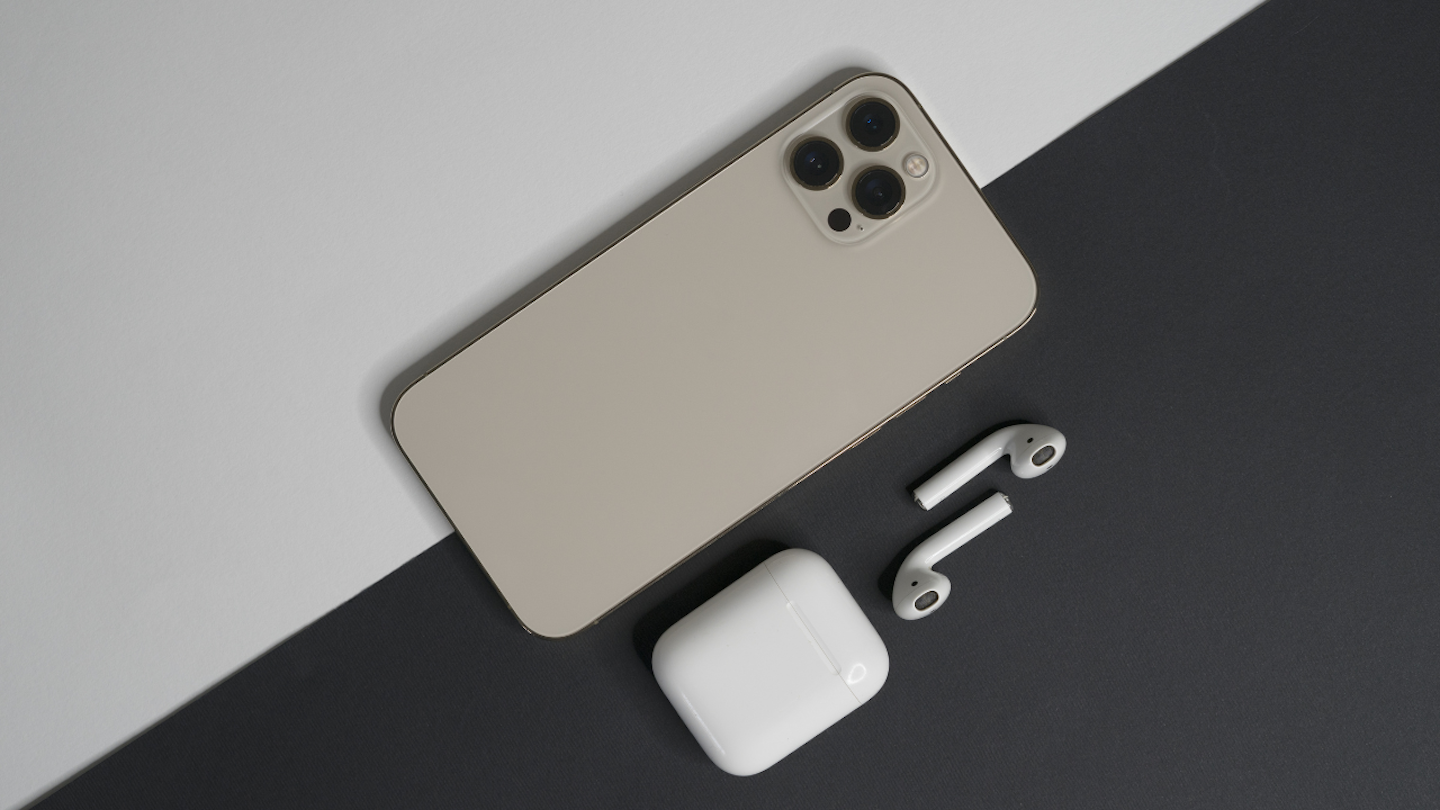 iPhoneのセキュリティロックアウトとは?文鎮状態にしないための原因と解除方法を徹底解説