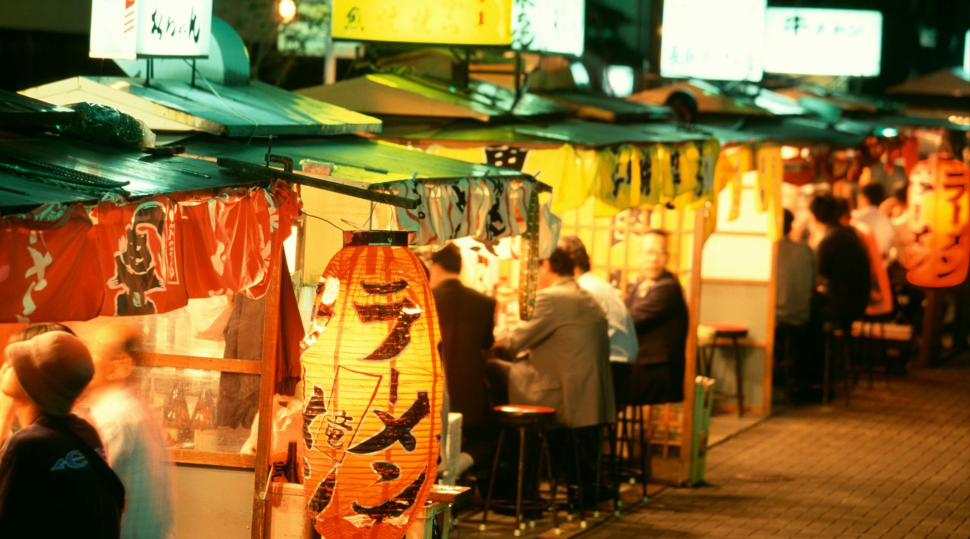 【福岡/博多/天神】iPhoneの買取店おすすめ5選!ジャンク品を売るならナオセルもおすすめ!