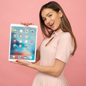 【業務効率アップ】法人タブレットの失敗しない選び方|用途別おすすめ機種と最適な活用シーンを解説