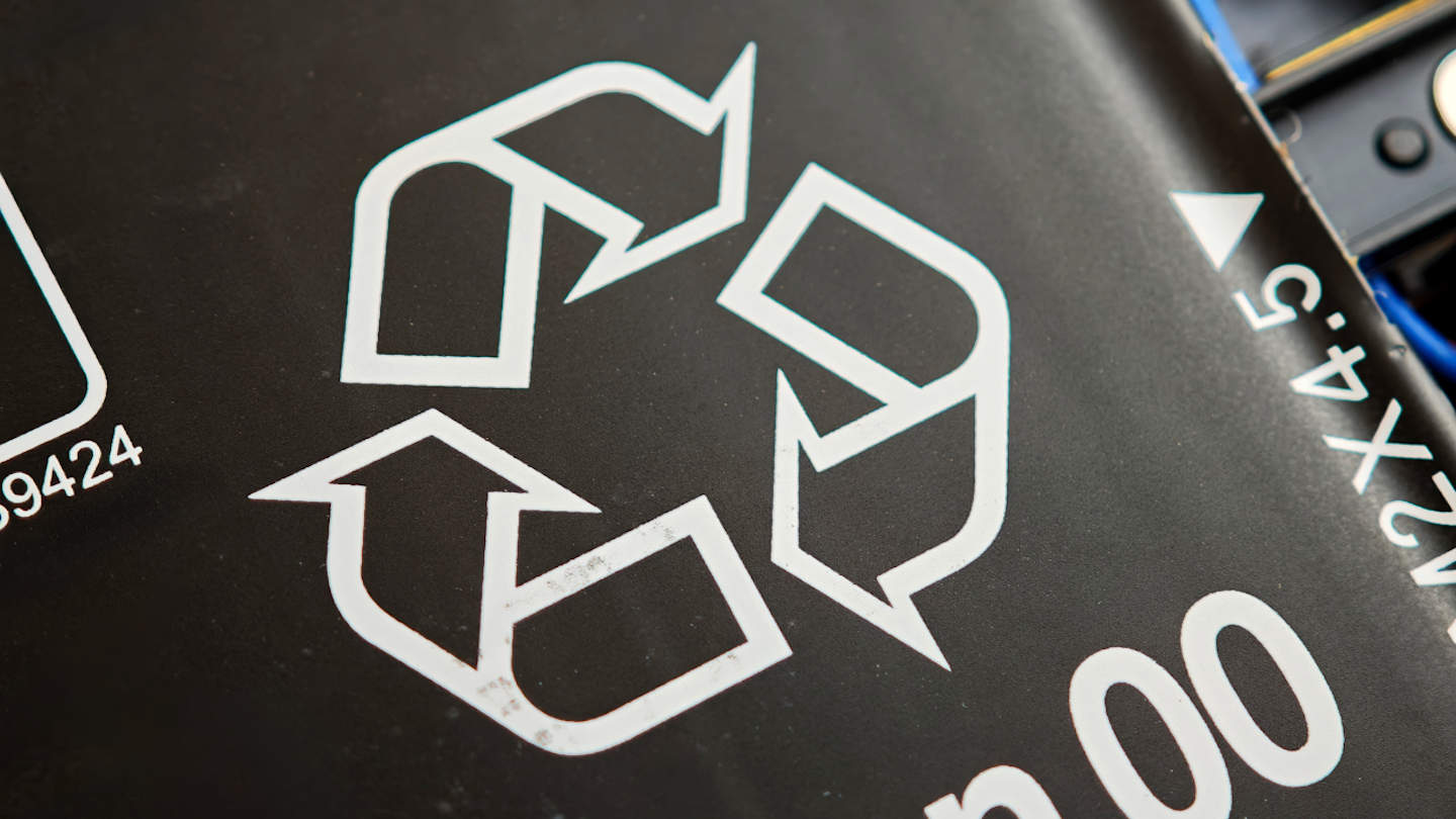 リチウムイオン電池の正しい捨て方5選！絶対にやってはいけないNG行動も解説