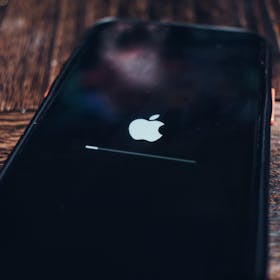 iPhoneを処分したいけど初期化できない!強制初期化や処分方法を解説