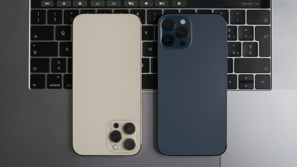 iPhoneを下取りに出す前にやるべき5つの準備!初期化やバックアップの方法も解説