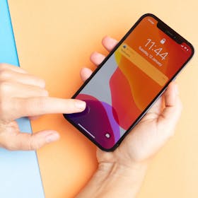 【危険】スマホ初期化とSIMカード、順番を間違えるとどうなる?最重要手順を解説