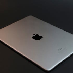 壊れたタブレットはどう捨てる?電源が入らない端末の正しい処分方法を徹底解説