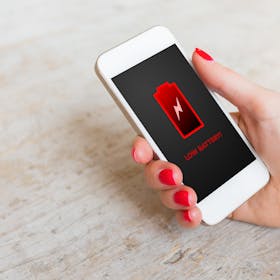 「バッテリーに関する重要なメッセージ」の表示が消えない!どうしたらいいの?