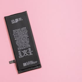 iPhoneのバッテリー(電池)交換目安はいつ?3つのポイントで解説
