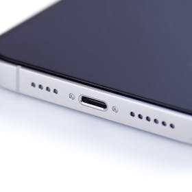 iPhoneのスピーカーが音割れする「原因と対処法5選」