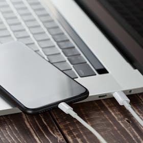 iPhoneのデータをパソコンで移行する方法!iTunesを使うと便利!