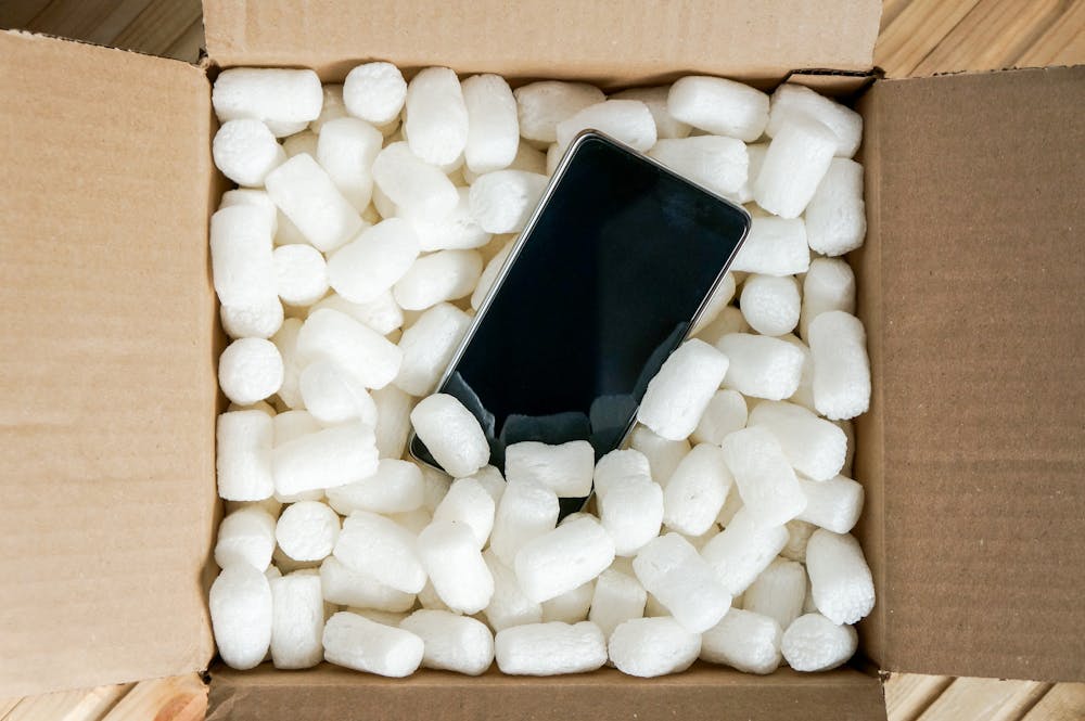 【iPhone宅配買取】おすすめランキングトップ5をご紹介!ジャンク品を売るならナオセル!