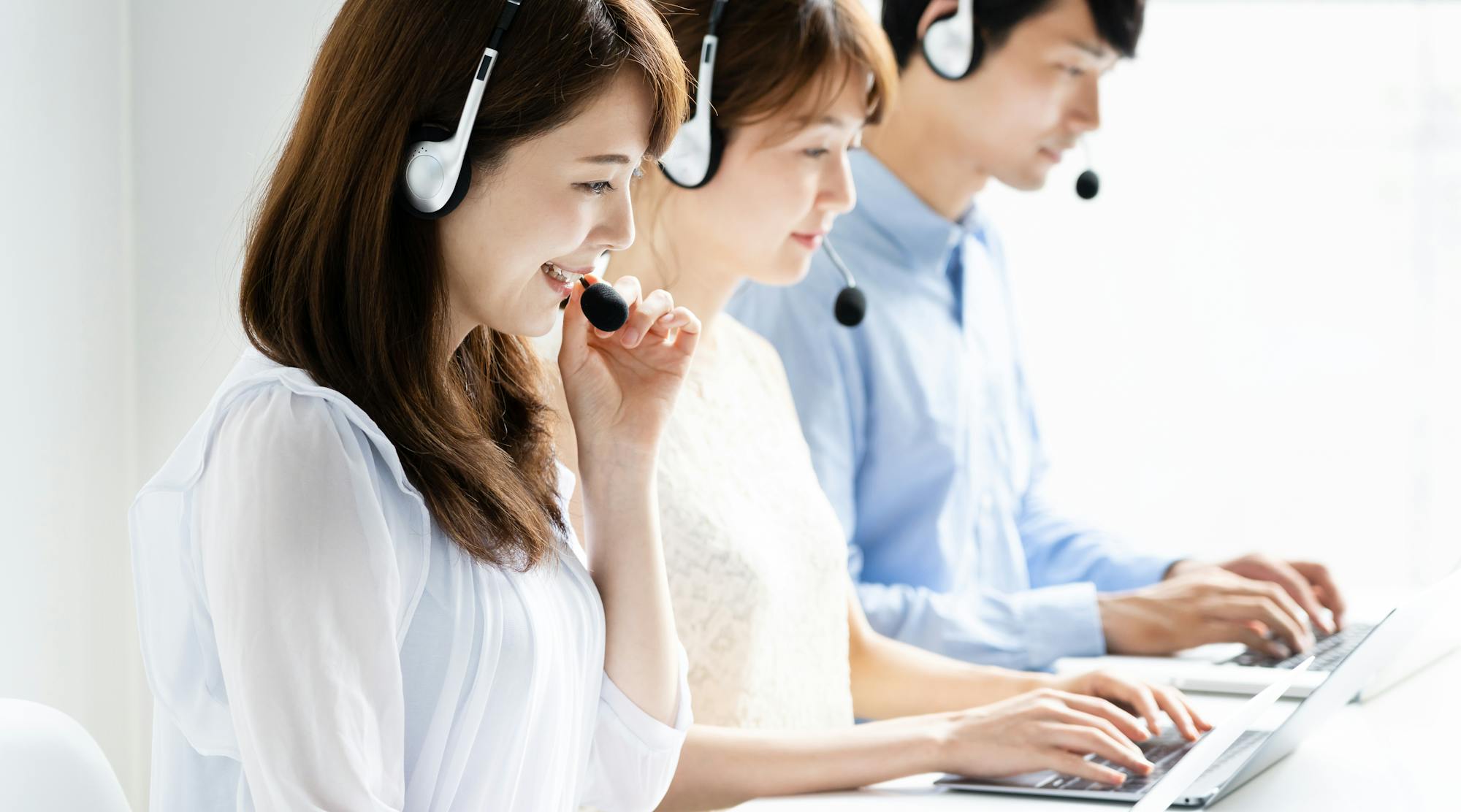 iPhoneのサポートセンターへの電話相談は無料?24時間対応している?