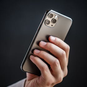 ゲオでは「箱なし」iPhoneでも買取してもらえるの?