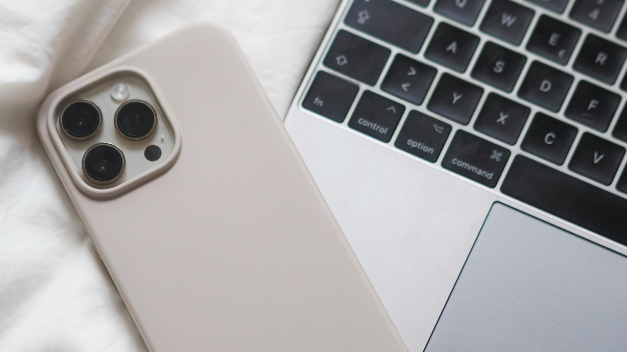 iPhoneの中古相場を徹底解説!iPhone12・iPhone13の価格比較とお得な選び方【診断付き】