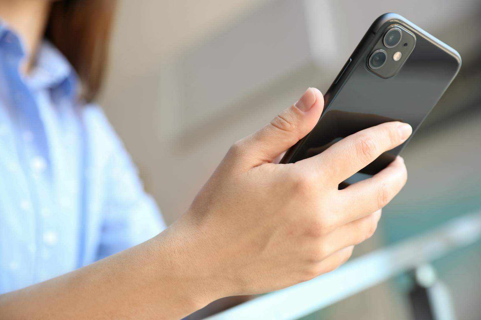 「ディスプレイに関する重要なメッセージ」の表示が消えない！どうしたらいいの？