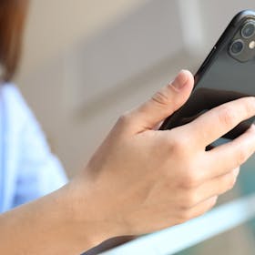 「ディスプレイに関する重要なメッセージ」の表示が消えない!どうしたらいいの?