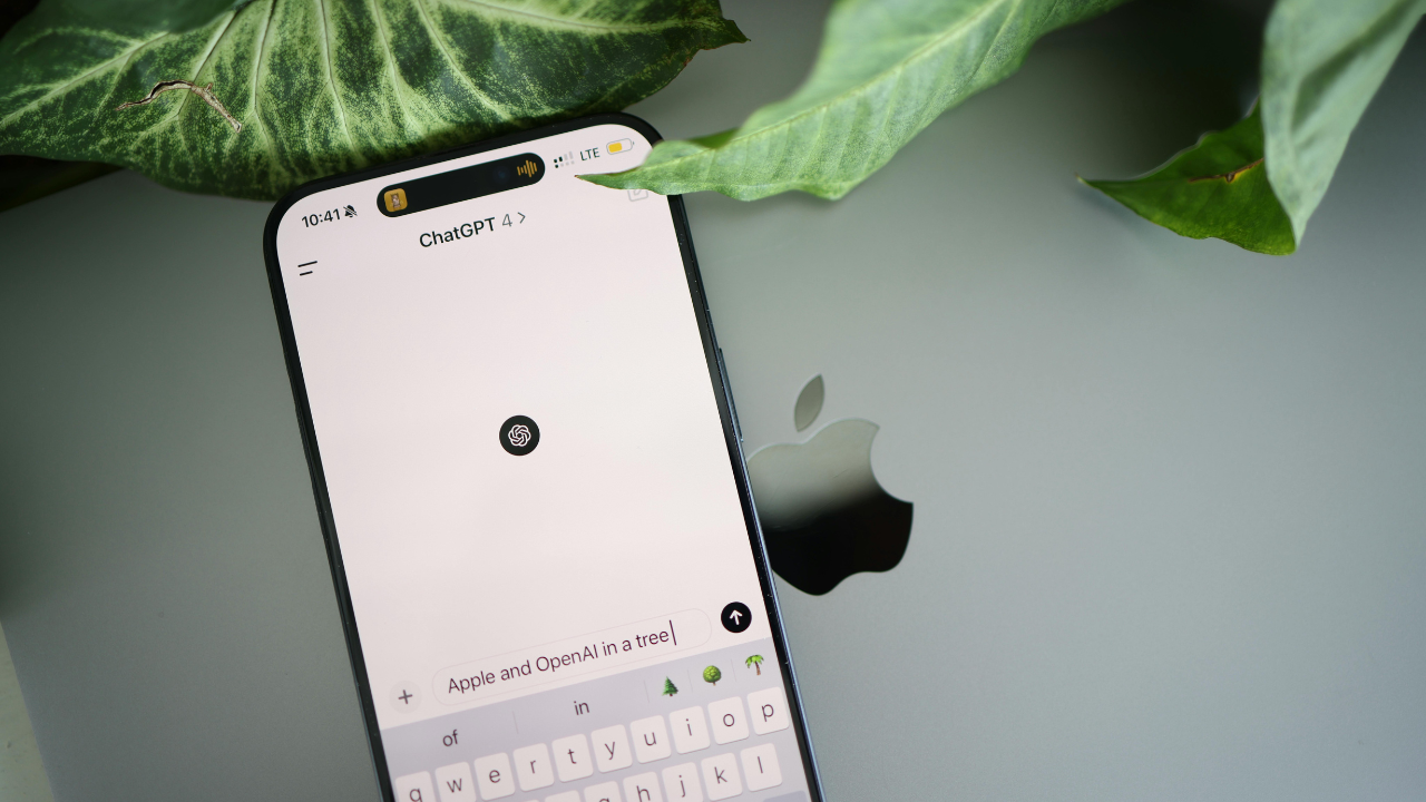 iPhone 16eの発売日とは?特徴とiPhone SE3との違いを解説!