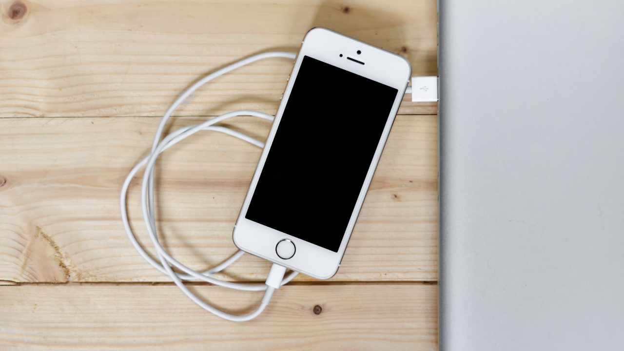 【保存版】iPhoneが充電できない7つの原因と解決法|修理前に試したい対処法まとめ